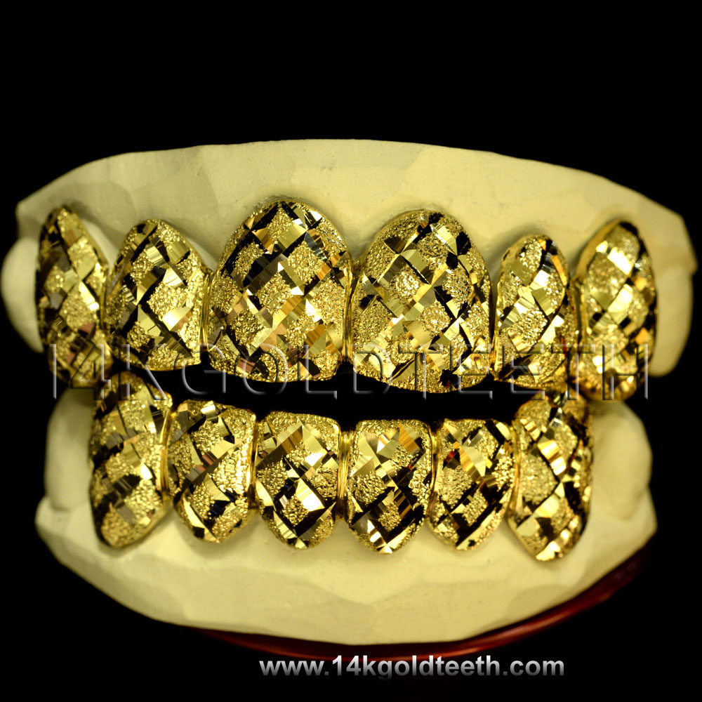 Silver Diamond Dust and Cut Grillz with 18k Yellow Gold Plated - SP 102